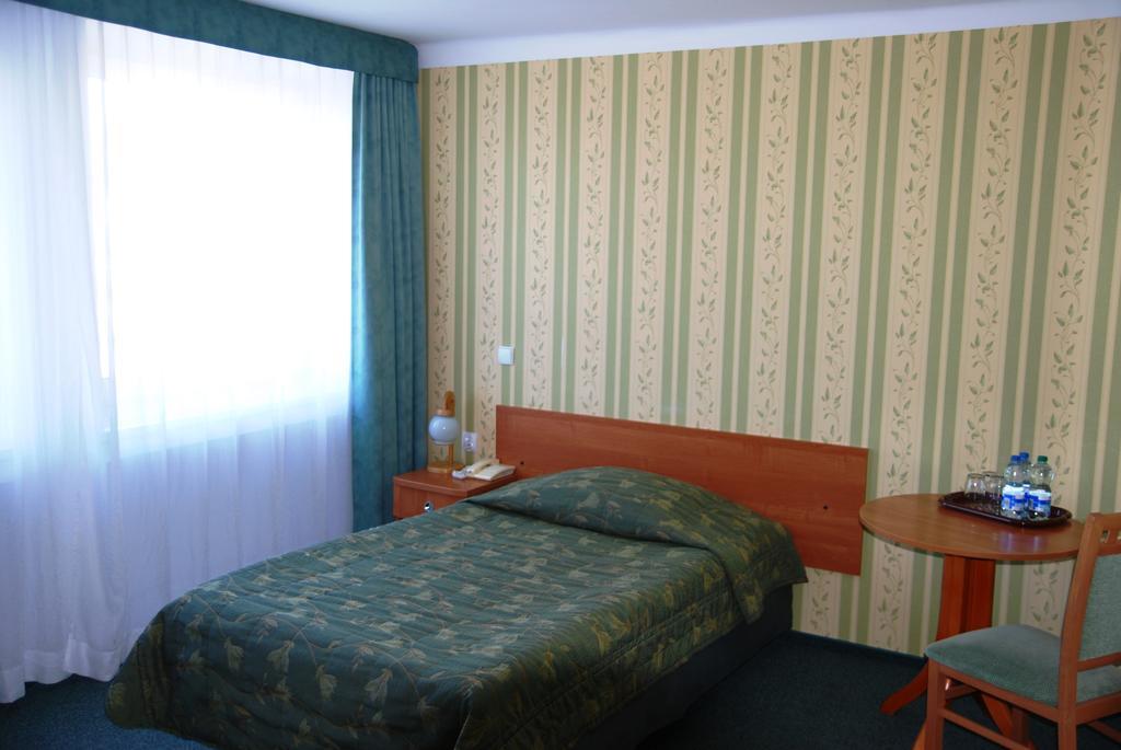 Hotel Swiatowit Łódź Szoba fotó