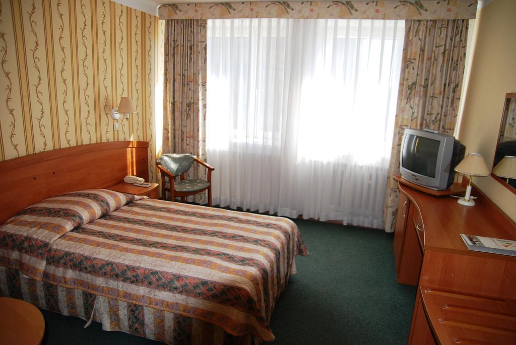 Hotel Swiatowit Łódź Szoba fotó