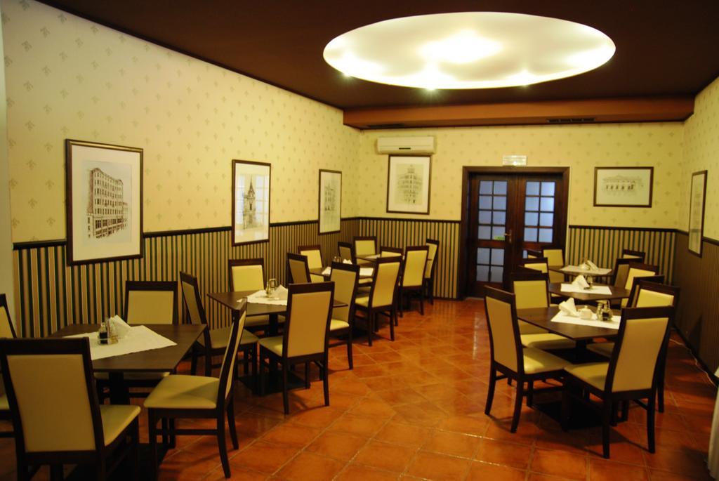 Hotel Swiatowit Łódź Kültér fotó
