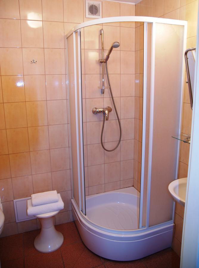 Hotel Swiatowit Łódź Kültér fotó