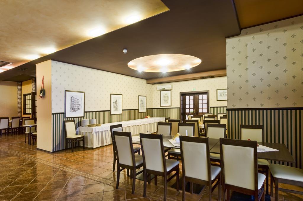 Hotel Swiatowit Łódź Kültér fotó